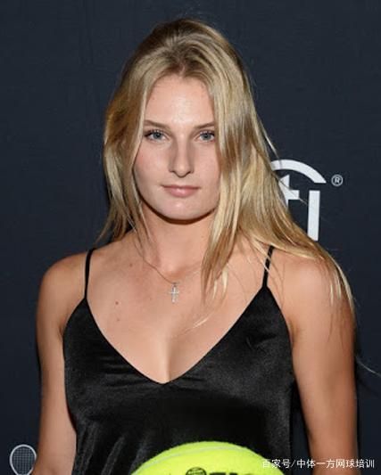 如何提升足球场上的无球跑动？