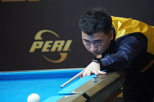 记者：缺席友谊赛，谢什科已经告诉队友们他将离队