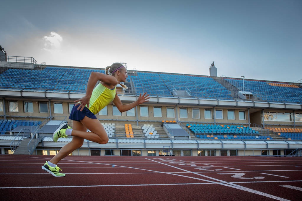 有本事你帽我啊？阿尔达玛折叠上篮巧妙避开文班亚马收获2+1＂