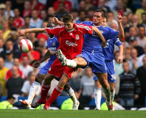 击剑仍然处 击剑仍然处