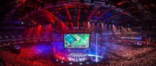 次捧起五人 次捧起五人